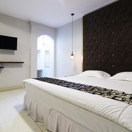 Hotel Andalus Jakarta Bagian luar foto