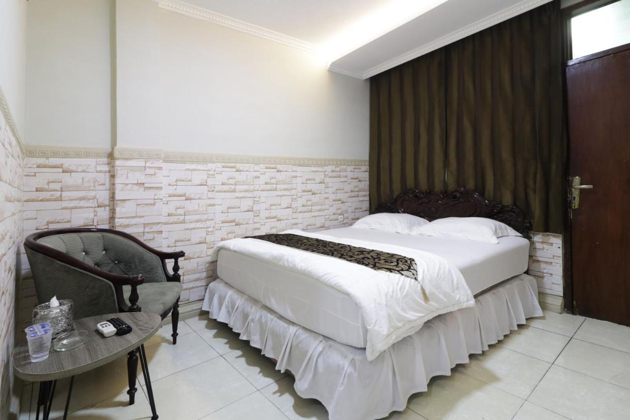 Hotel Andalus Jakarta Bagian luar foto