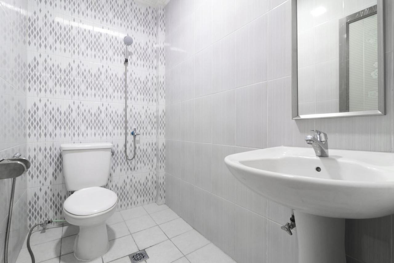 Hotel Andalus Jakarta Bagian luar foto
